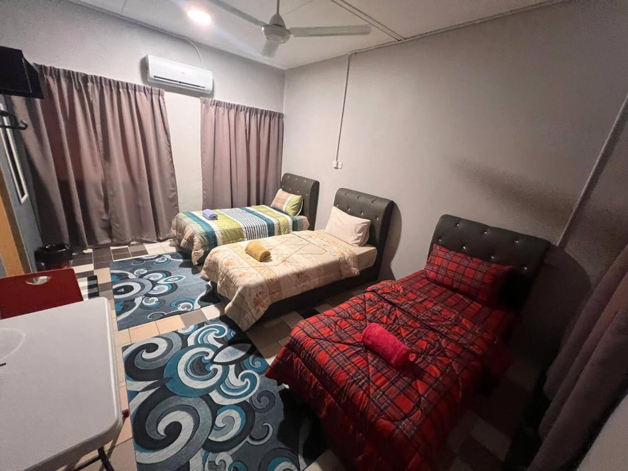 Putra Sentosa Retreat Camp, Sematan Hotel Szoba fotó