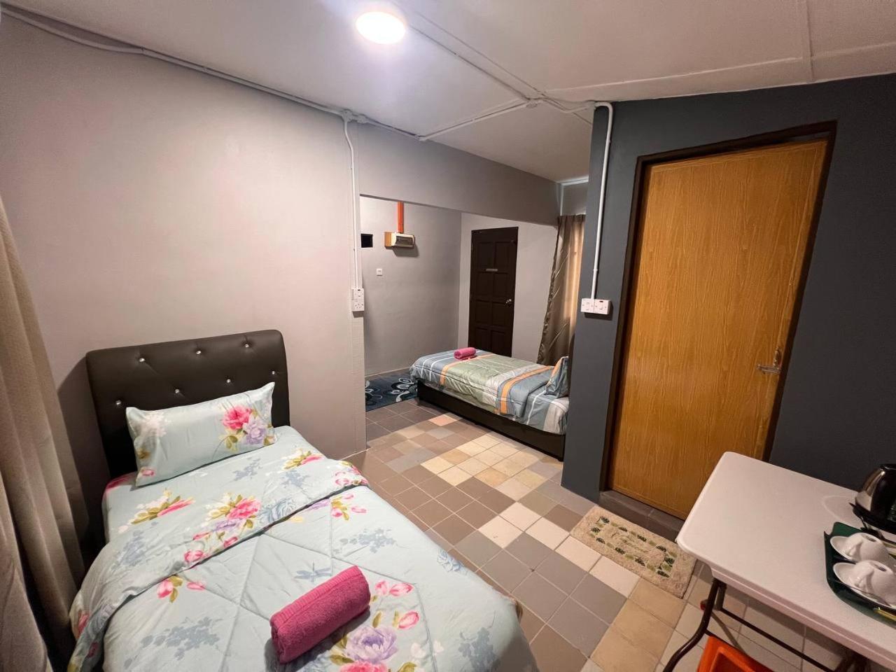 Putra Sentosa Retreat Camp, Sematan Hotel Szoba fotó